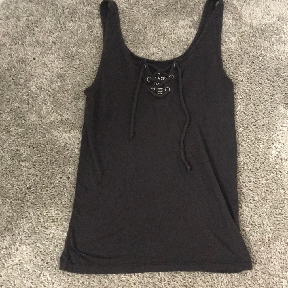 AEO tank top